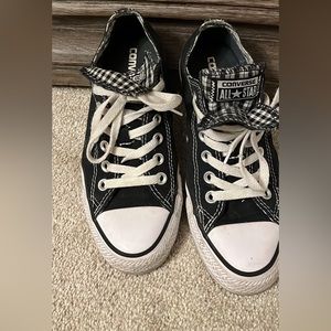 Black Converse